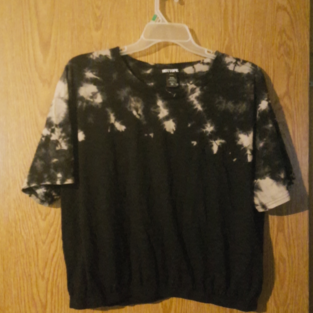 Hot topic crop top